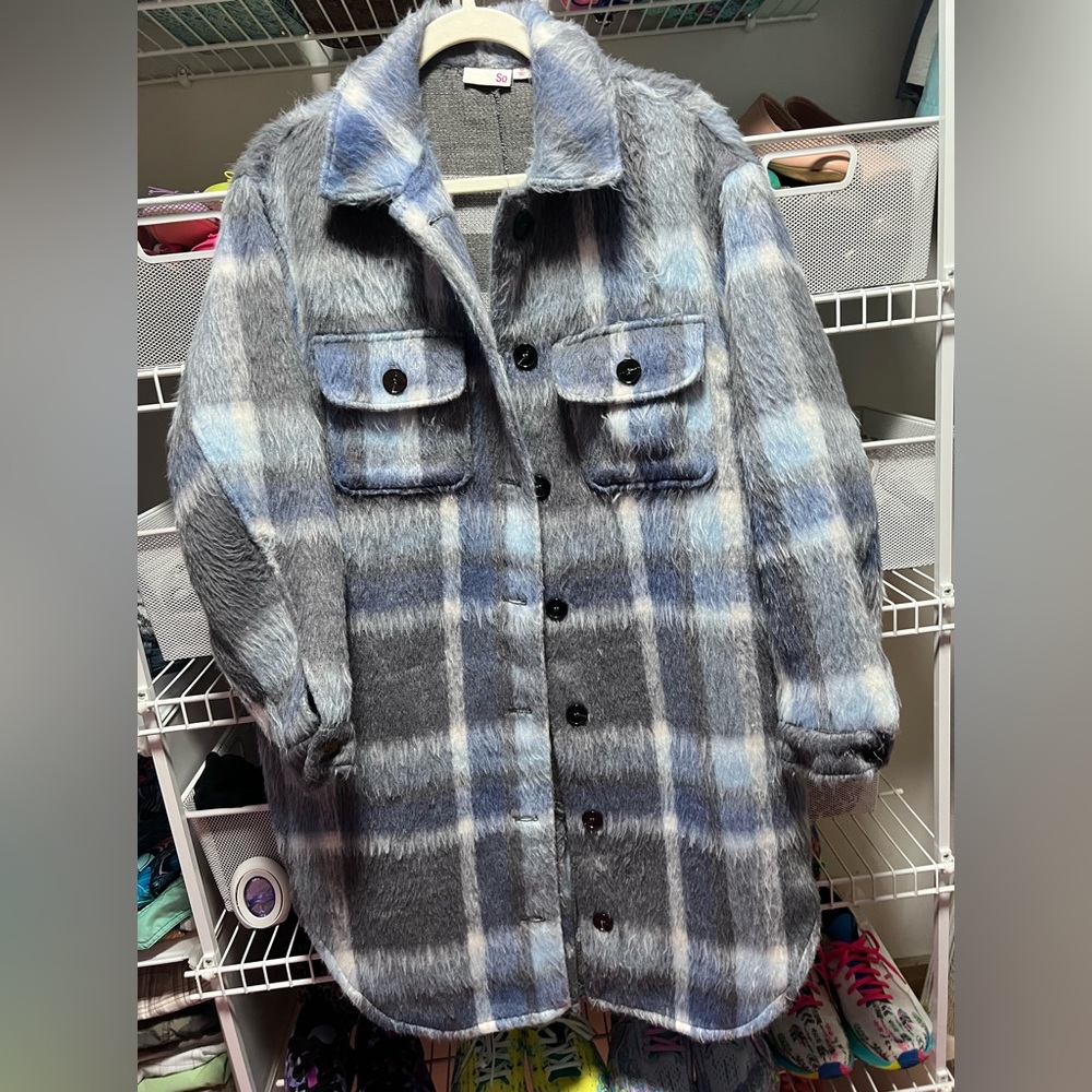 SO brand  women’s shacket jacket duster medium plaid